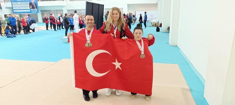İki anne bir şampiyon