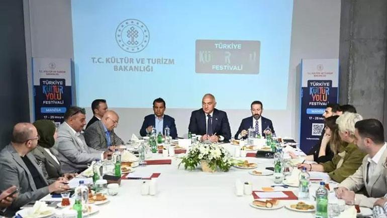 Bakan Ersoydan Kurban Bayramı 9 gün olacak mı sorusuna yanıt
