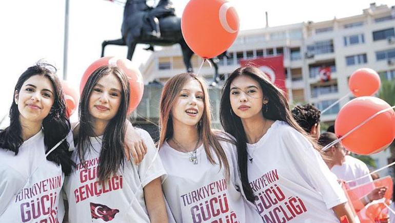 Bayram coşkusu her yanı sardı