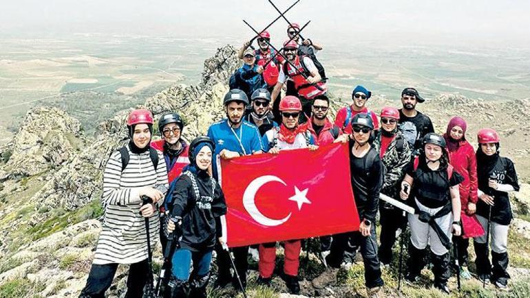 Bayram coşkusu her yanı sardı