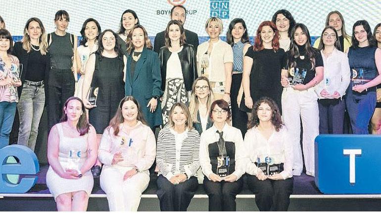Her beş gençten biri evde Gençlere umut verelim