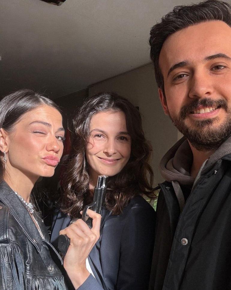 Kamera arkasında Eşref vakti Senaryo kurgu, gülüşler gerçek