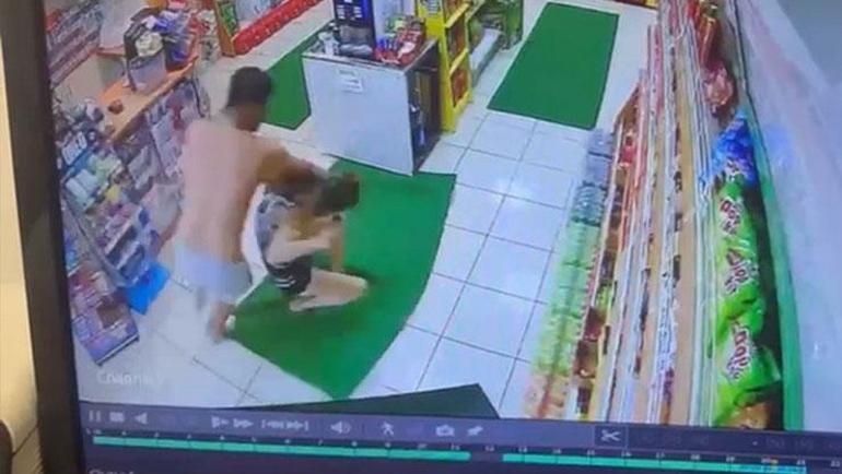 Akaryakıt istasyonunda dehşet Tanımadığı kadını dakikalarca dövdü 3 şüpheli tutuklandı