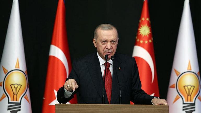 Cumhurbaşkanı Erdoğan’dan yeni anayasa açıklaması: Dün 10 arkadaşımızı görevlendirdim