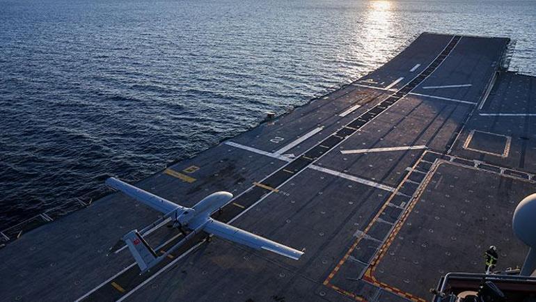 Bayraktar TB3, TCG Anadoluda 100 sortiyi tamamladı
