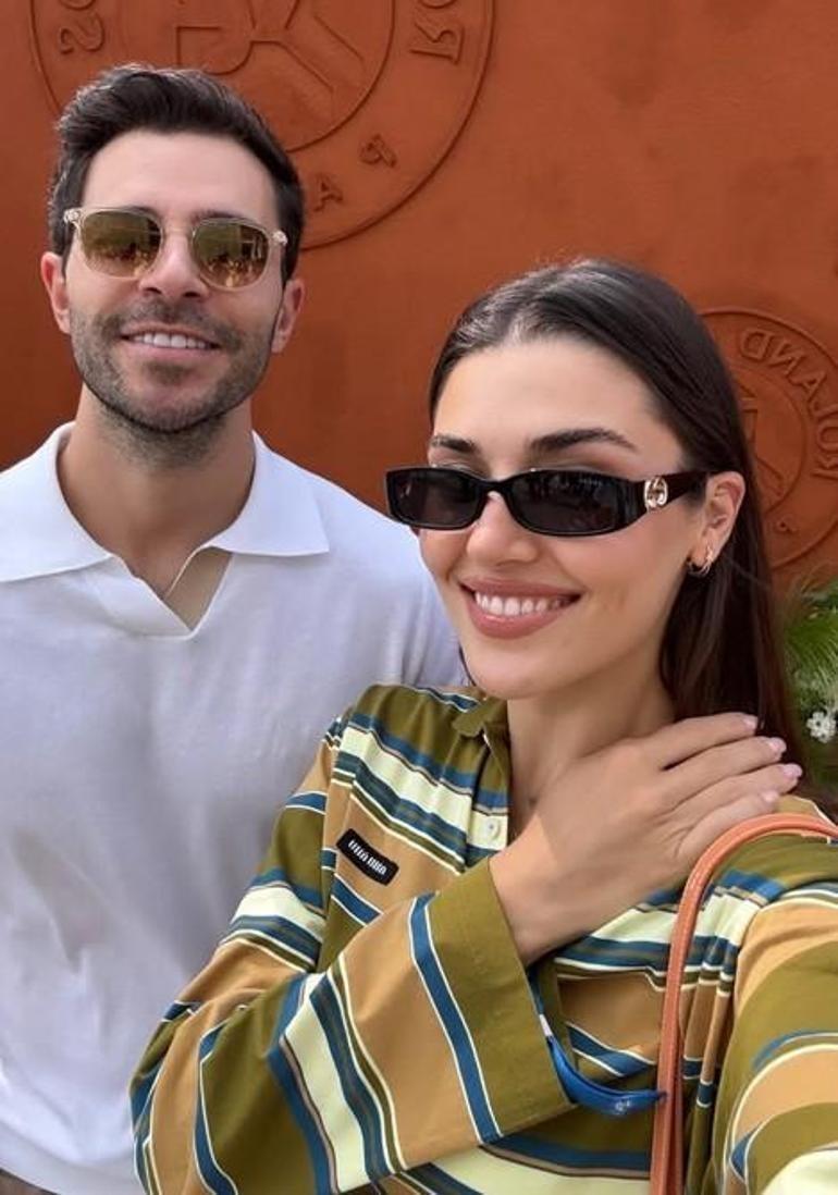 Hande Erçel ve sevgilisi Hakan Sabancı tarihi maça tanıklık etti