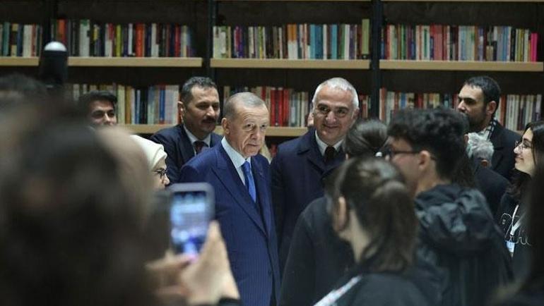 Bakan Ersoy duyurdu Rami Kütüphanesi dünyanın en iyi 19 yapısından biri