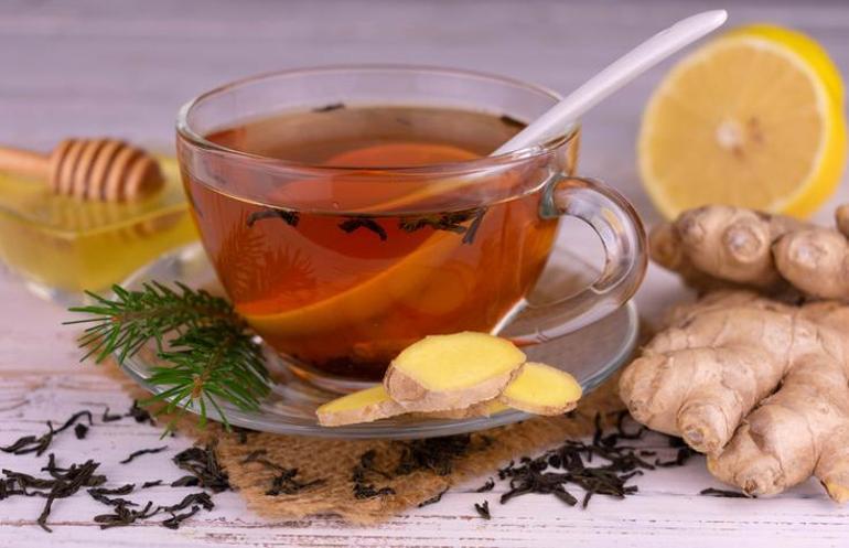 Bel basen ve göbekteki yağları mum gibi eritiyor Ilık suya limonla birlikte 1 kaşık ekleyin: Metabolizma hızını yüzde 100e çıkartıp yağları cayır cayır eritiyor