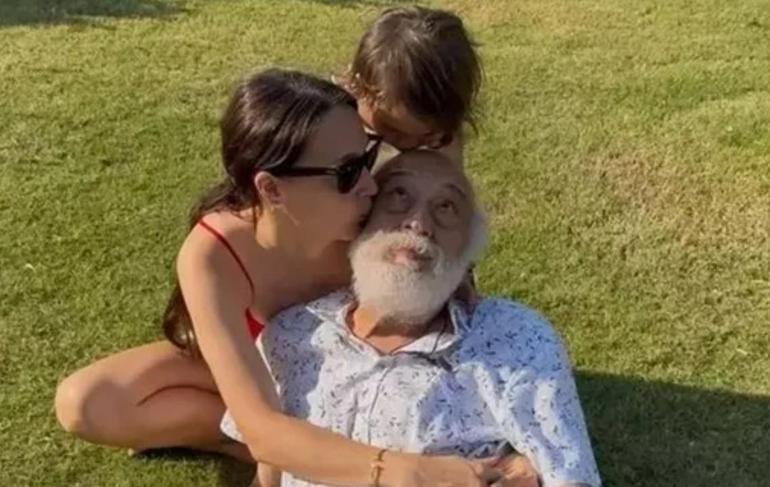 Ünlü isimlerin Babalar Günü paylaşımları Görünmese de dokunur