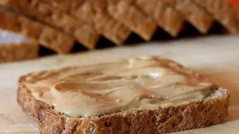Fıstık ezmesini marketten satın almayın Evde hazırlayıp kahvaltıda tüketin: Böyle yapınca lezzeti 2 kat artıyor
