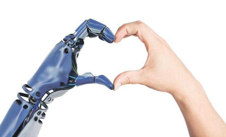 Robotla aşk