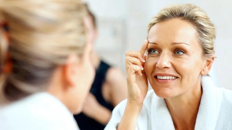 Cilt kararmalarını gideriyor Krem ve estetik işlemlerden daha etkili:1 hafta boyunca kullanın