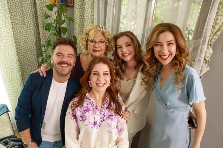 Sihirli Annem Hepimiz Biriz rekora koşuyor 2025in en çok izlenen filmi oldu