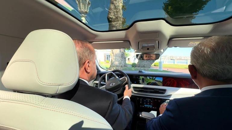 Cumhurbaşkanı Erdoğan Toggun yeni modeli ile deneme sürüşü yaptı
