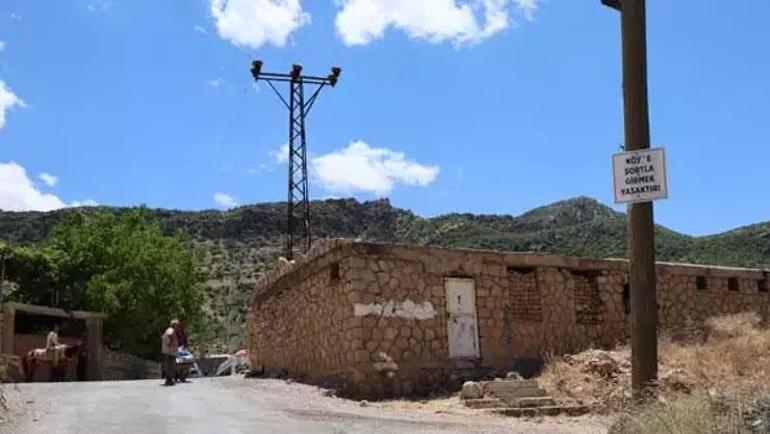 Bu köye şortla giremezsiniz Şimdi daha iyi oldu