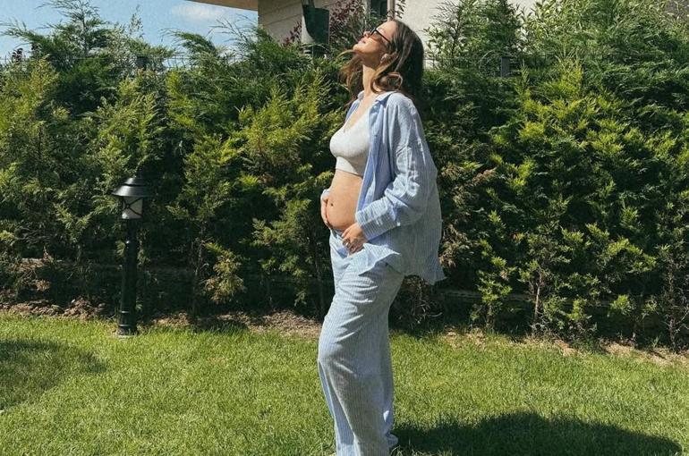 Doğum için gün sayıyor İrem Helvacıoğlundan karnı burnunda poz