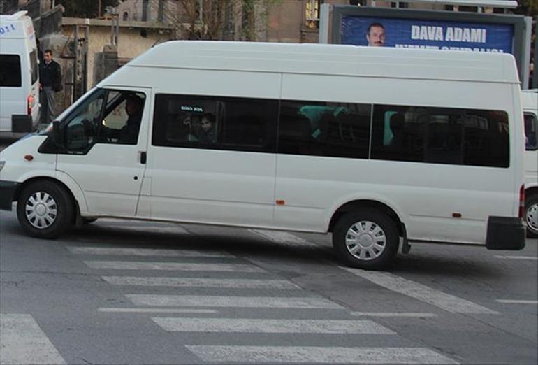 2025 SERVİS ÜCRETLERİ NE KADAR OLDU OKUL SERVİS ÜCRETİ BELLİ OLDU MU PERSONEL SERVİS ÜCRETİNE ZAM GELDİ Mİ