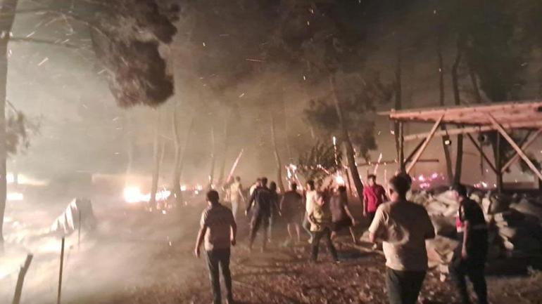Sakarya ve Bilecikte orman yangını Alevlerden hortum oluştu