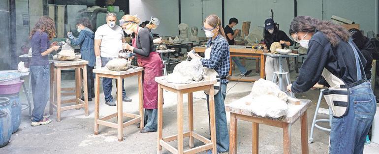 Akademi için değil meslek için eğitim
