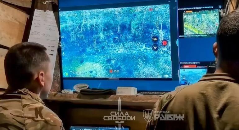 Bir bisiklet, bir hayat Dronla gelen kurtuluş: Ölüm çemberinden böyle çıktı