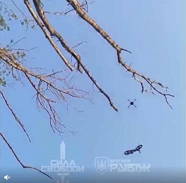 Bir bisiklet, bir hayat Dronla gelen kurtuluş: Ölüm çemberinden böyle çıktı