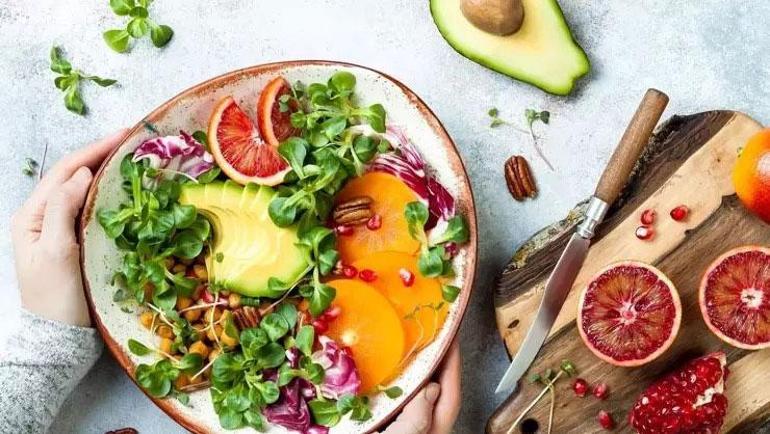 Bitkisel diyette B12 alarmı Unutkanlık ve uyuşma hissi kritik belirtiler arasında