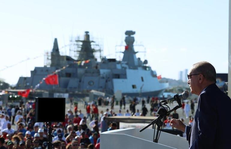 TEKNOFEST MAVİ Vatan başladı Cumhurbaşkanı Erdoğan: TCG Anadolu gemisinin bir büyüğünü yapıyoruz