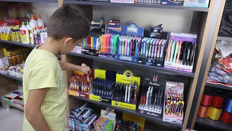 Pazartesi ilk ders zili çalıyor: Kırtasiyelerde okul alışverişi yoğunluğu