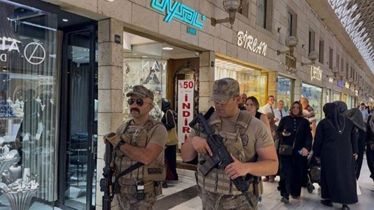 Özel harekat Kapalıçarşıda göz açtırmıyor Ölümle tehdit edip 10 milyon avro haraç istediler...