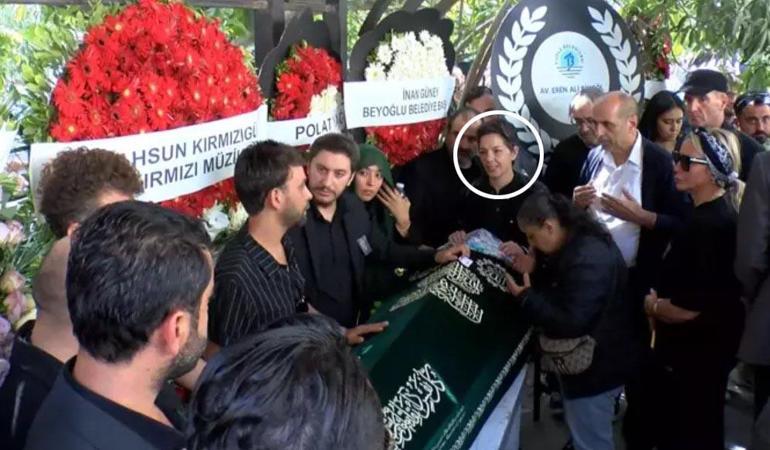 Güllünün 20 yıllık dostu Kobra Murattan kan donduran sözler Kuliste dövüyordu