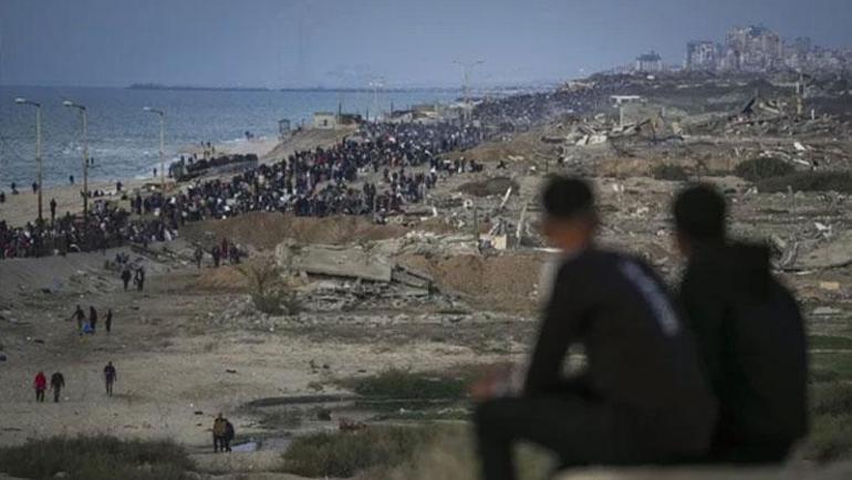 Sumud Filosu gemisi Mikeno, İsrail ablukasını kırarak Gazze karasularına ulaştı 37 Türk alıkonuldu