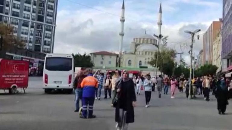 İstanbulda 5 büyüklüğünde deprem Çevre illerde de hissedildi