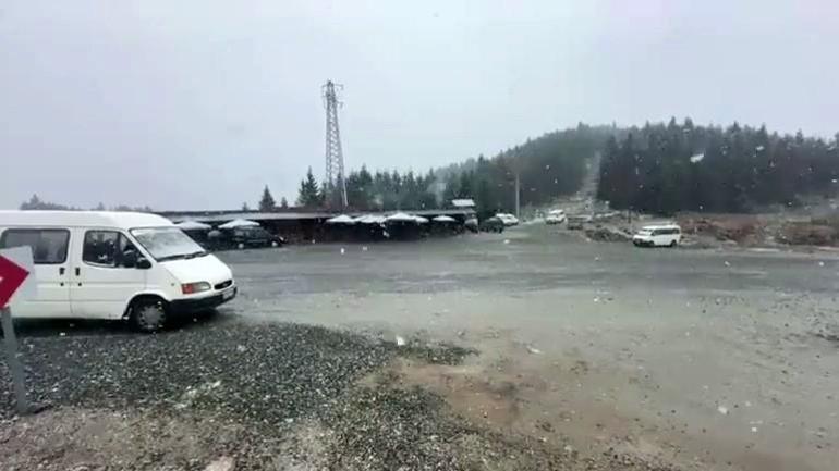 Kışa yaklaşırken kar yüzünü gösterdi Birçok il şimdiden beyaza büründü