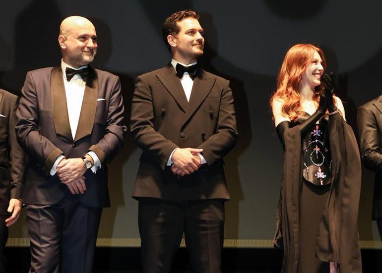 Yılın en iddialı filmi Uykucuya görkemli gala Yarın bütün sinemalarda vizyonda
