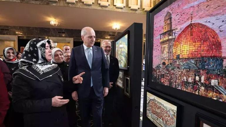 TBMM Başkanı Kurtulmuş, Meclisteki Hilalin Işığında sergisini gezdi