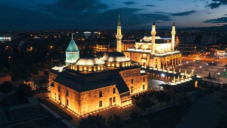 Bakan Ersoy: Ekim ayında yabancı ziyaretçi sayısı %4,32 arttı