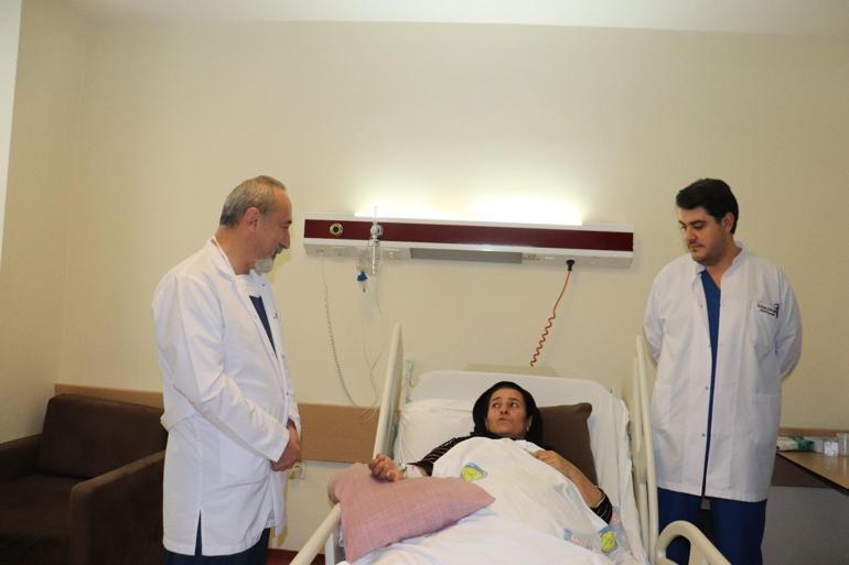 Tek bir operasyonla yaklaşık 16 kilo birden verdi, derin bir nefes aldı Meğer yıllardır karnında büyüyen şey...