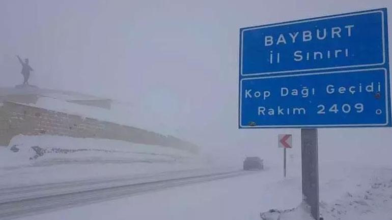 Kar sürprizi Lapa lapa yağmaya başladı, her yer beyaza büründü