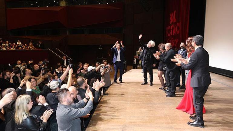 Bak Postacı Geliyor için geri sayım Ozan Akbaba: Çok iyi bir ekiple güzel bir film yaptık