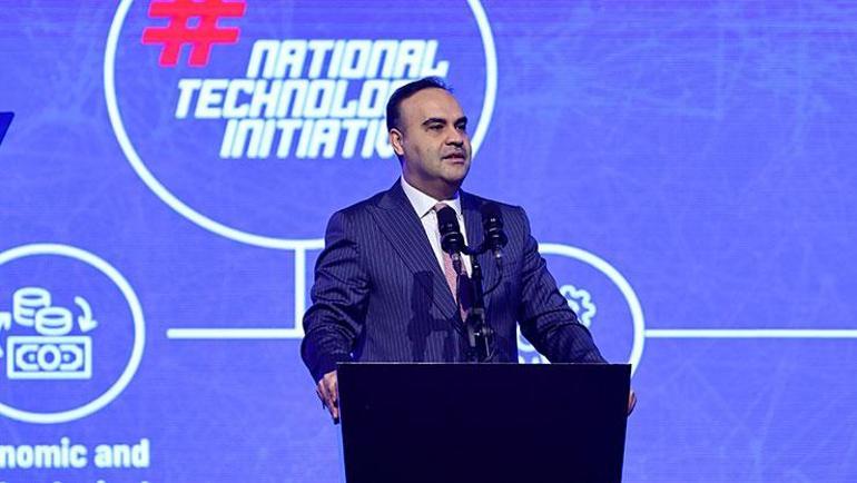 Bakan Kacır: Yatırımcı dostu düzenlemeleri hayata geçirmeye devam edeceğiz