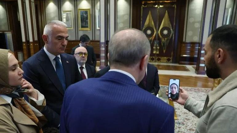 Cumhurbaşkanı Erdoğan Filistinli Hind Rajabın ailesini Külliyede kabul etti