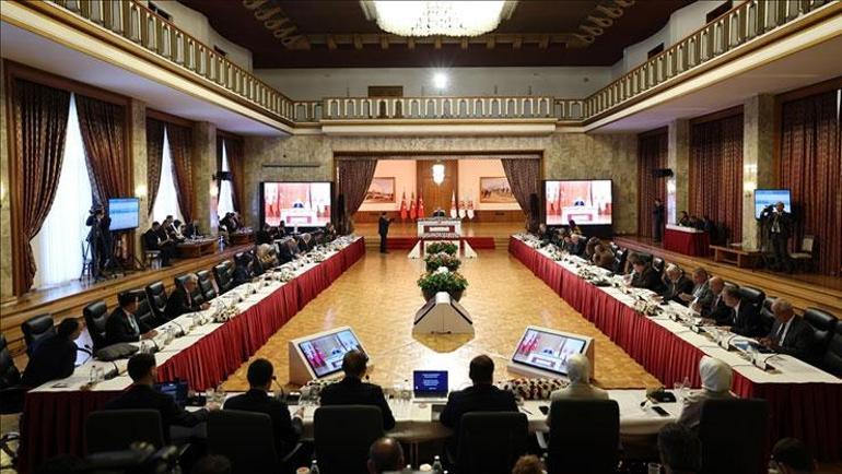 AK Parti süreç raporunu Meclis Başkanlığına sundu