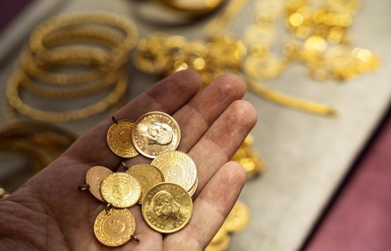SON DAKİKA GÜNCEL ALTIN FİYATLARI 25 ARALIK 2025 | Gram altın, çeyrek altın, yarım altın, Cumhuriyet altını, Ata altın fiyatı ne kadar, kaç TL