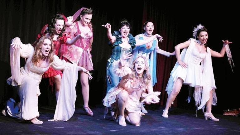 Ünlü isimler kadroda Yeni konseptiyle geri döndüler