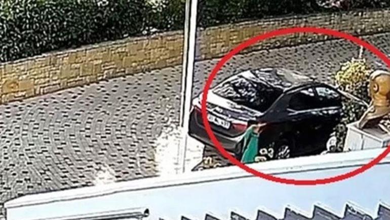 Atatürk büstünü görünce dayanamadı Küçük çocuktan gözleri dolduran hareket