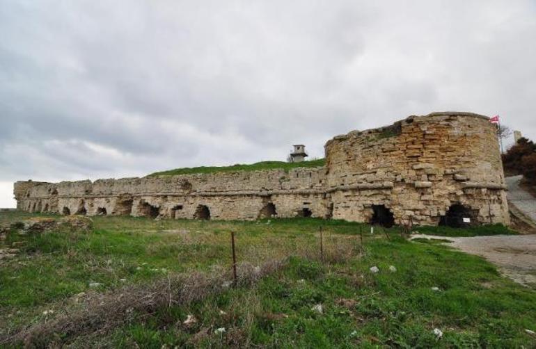 Seddülbahir Kalesi 2026 Emya adayı Bakan Ersoy açıkladı: Türkiyenin çağdaş müzecilik vizyonunun Avrupadaki yansıması