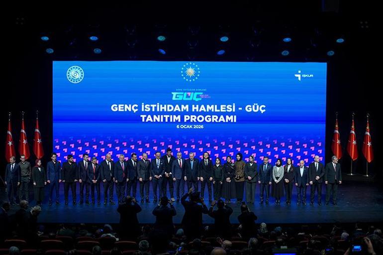 Cumhurbaşkanı Erdoğandan gençlere peş peşe müjde: 1375 TL harçlık, ilk 6 ay maaş devletten