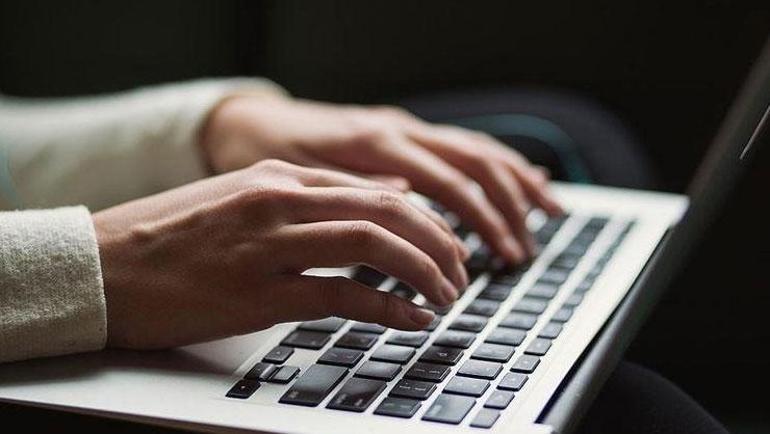 Türkiyenin kaynağıyla dijital kuşatma: Yabancı platformlar 1 yılda 158 milyar TL indirdi