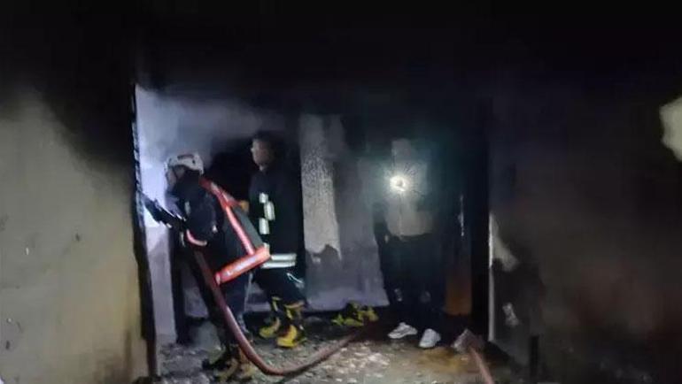 Şanlıurfada evde gaz sıkışması sonucu patlama 3 ölü, 4 yaralı