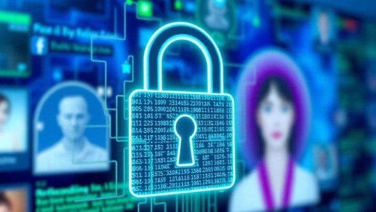 Dijital dünyada dönen kirli çarklar: Sohbet odalarında neler oluyor